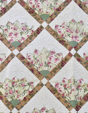 Load image into Gallery viewer, King Quilt
