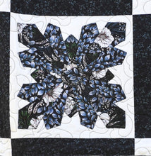 Load image into Gallery viewer, Full/Queen Quilt