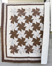 Load image into Gallery viewer, Full/Queen Quilt