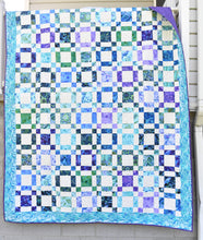 Load image into Gallery viewer, Full/Queen Quilt