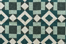 Load image into Gallery viewer, Full/queen quilt