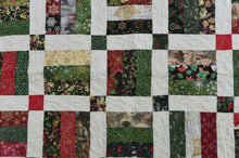Load image into Gallery viewer, Christmas throw quilt