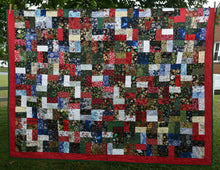 Load image into Gallery viewer, Christmas throw quilt
