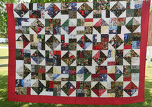 Load image into Gallery viewer, Christmas throw quilt