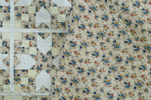 Load image into Gallery viewer, Full/queen quilt