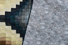 Load image into Gallery viewer, Queen/king quilt