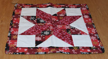 Load image into Gallery viewer, Holiday table runner