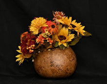 Load image into Gallery viewer, Gourd Vessel