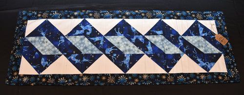 Holiday table runner