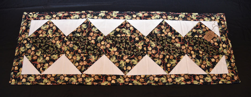 Holiday table runner