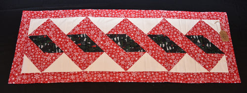 Holiday table runner