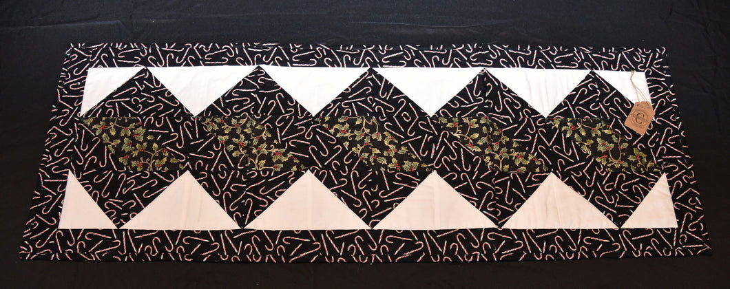 Holiday table runner