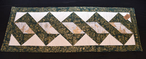 Holiday table runner
