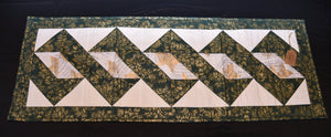 Holiday table runner