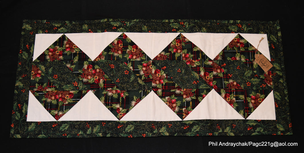 Holiday table runner