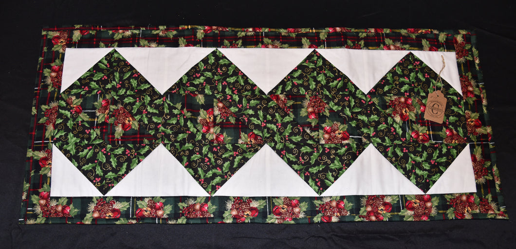Holiday table runner