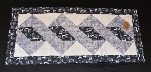 Holiday table runner