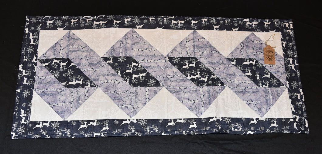Holiday table runner
