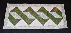 Holiday table runner