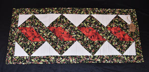 Holiday table runner