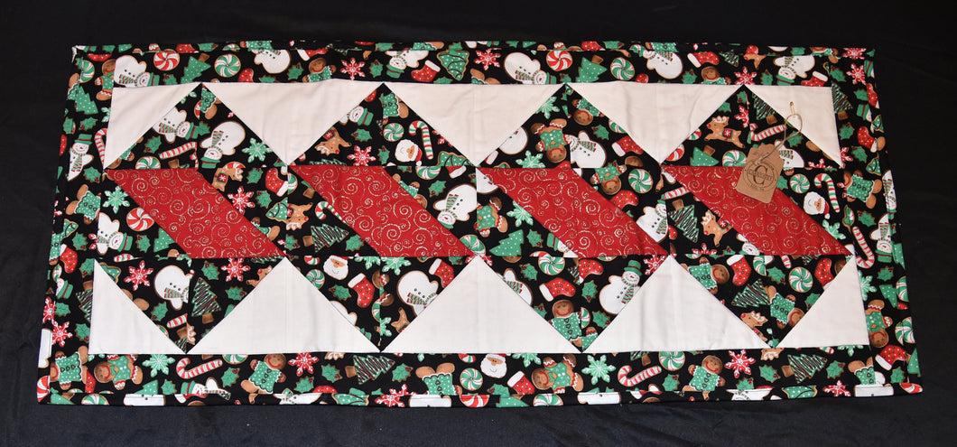 Holiday table runner