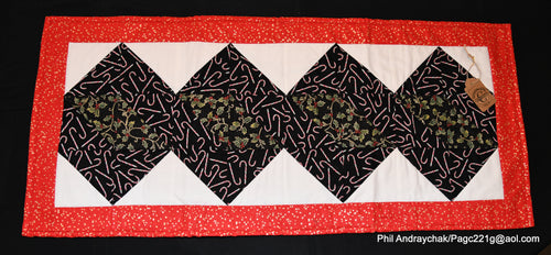 Holiday table runner