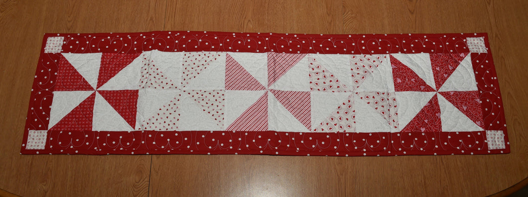 Table runner