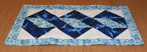 Holiday table runner