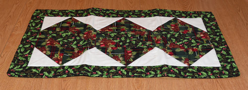 Holiday table runner