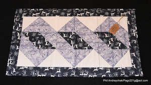 Holiday table runner