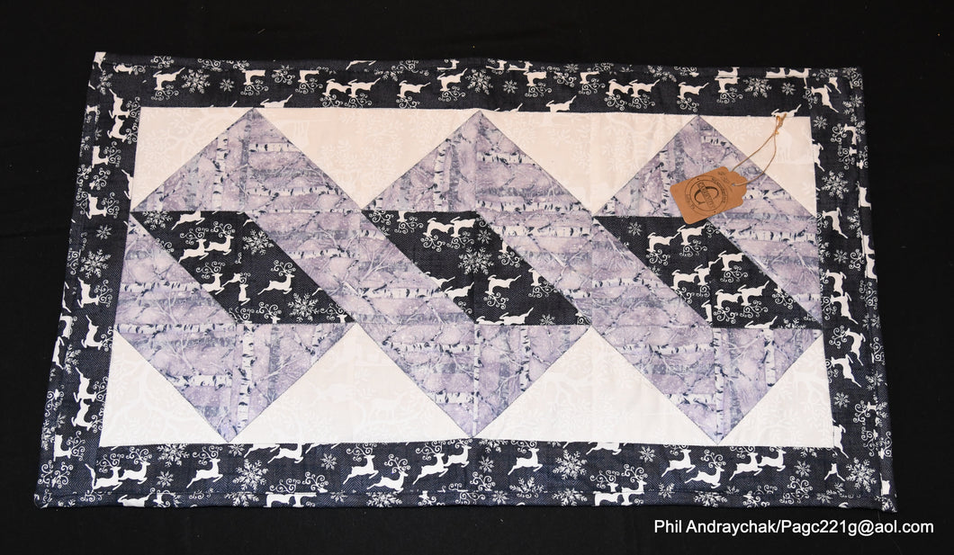 Holiday table runner