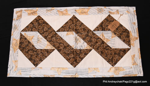 Holiday table runner