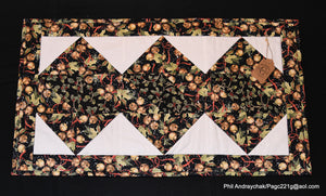 Holiday table runner
