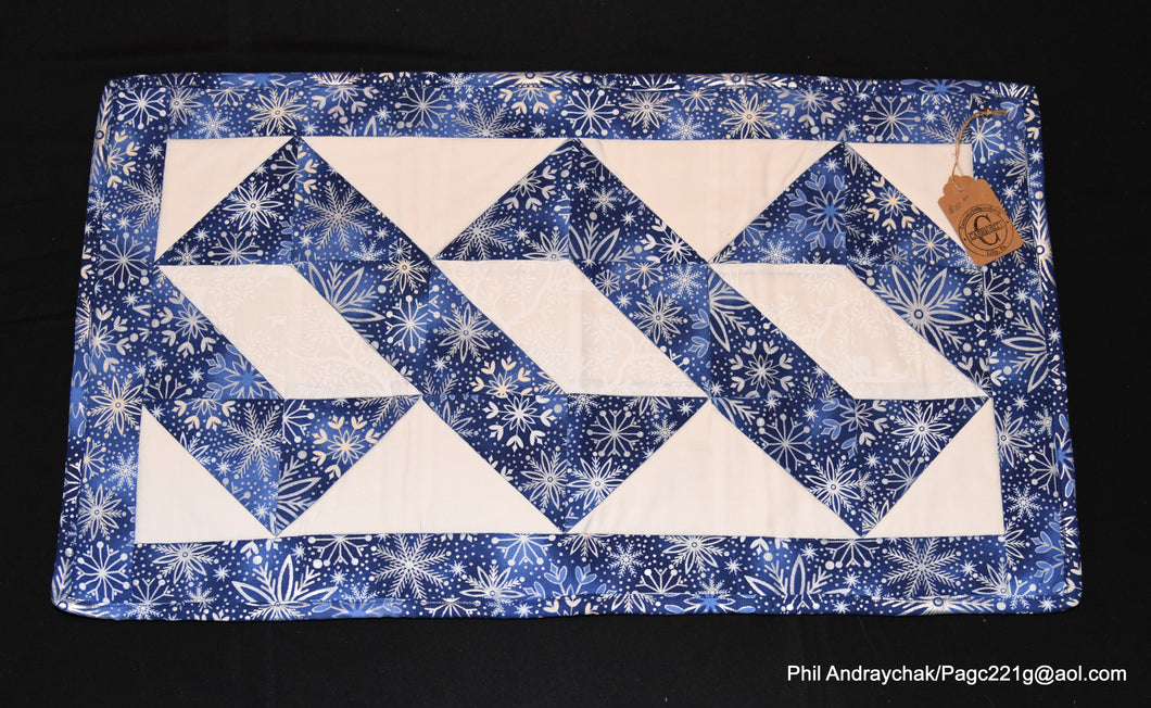 Holiday table runner