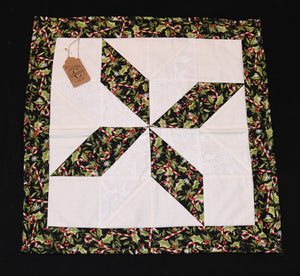Holiday table runner