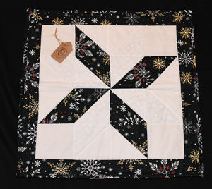 Holiday table runner