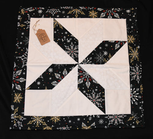 Holiday table runner